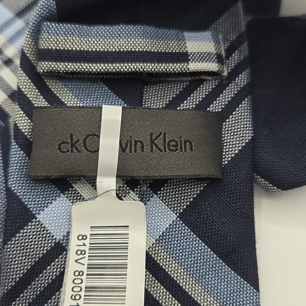 Calvin Klein | NWT Navy Plaid Tie